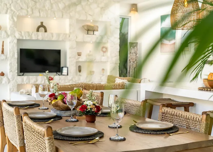 Villa Casa Blanca, Bingin Uluwatu (Bali)